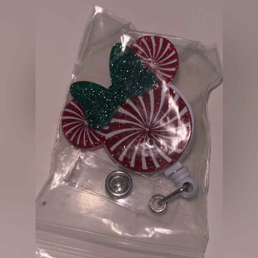 Brand new Minnie candy cane ID holder